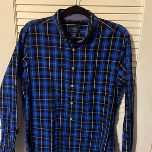 Mens American eagle Blue plaid button down dress shirt